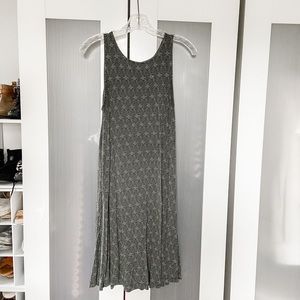 Old navy sage cotton shift dress